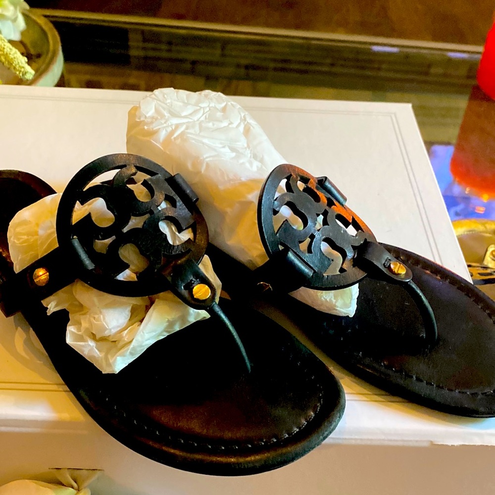 Tory Burch like new
